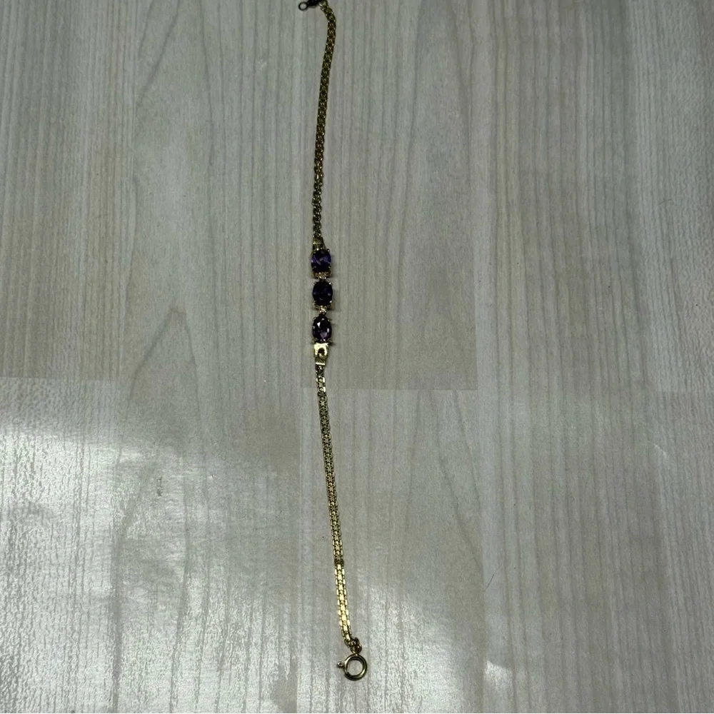 14k Yellow Gold With Beautiful Amethyst & Diamonds Bracelet.